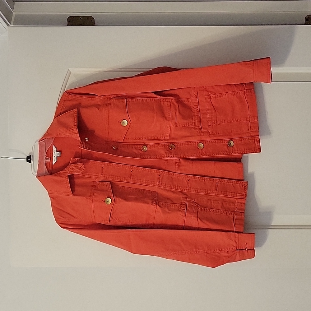 Cabi Fitted light weight jacket